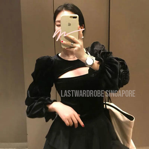 Korean Diara Round Neck Puffy Sleeve Blouse