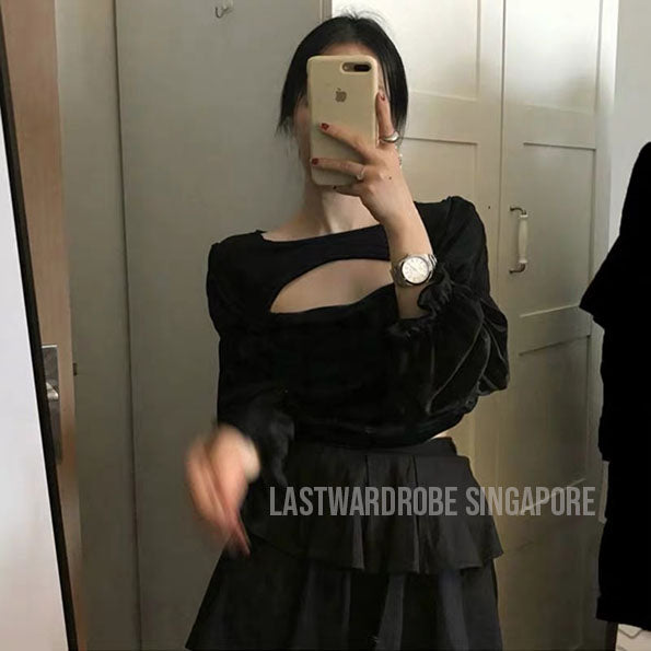 Korean Diara Round Neck Puffy Sleeve Blouse